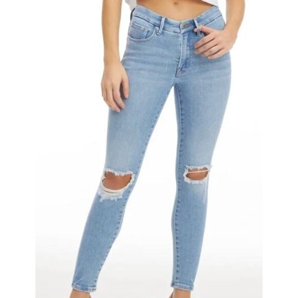 Good American Good Legs Distressed  Crop Jeans Size 15 Light Wash - Picture 8 of 10